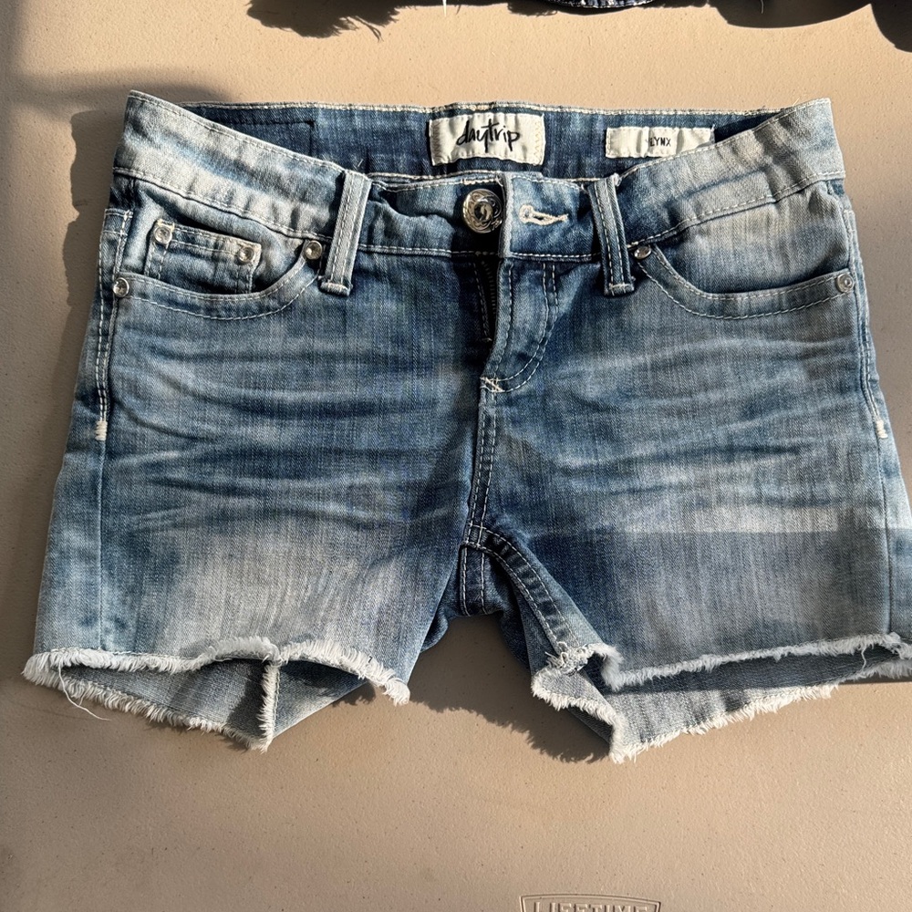 Daytrip Faded Blue Jean Shorts